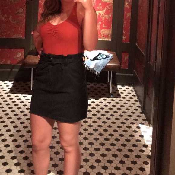 Hollister - Ultra High Rise Skirt, Size 3 - Picture 3 of 4